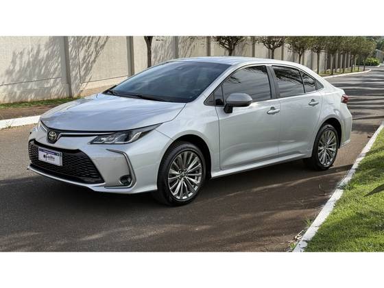 TOYOTA COROLLA 2.0 VVT-IE FLEX XEI DIRECT SHIFT TOYOTA COROLLA 2.0 VVT-IE FLEX XEI DIRECT SHIFT